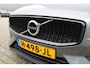 Volvo V60 T6 Twin Engine AWD Momentum Pro | Bodykit | Trekhaak | Dealer onderhouden | Leder