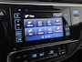 Toyota Auris 1.8 Hybrid Executive Limited | Cruise control | Privacy glass | Climate control | LM velgen |