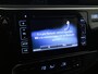 Toyota Auris 1.8 Hybrid Executive Limited | Cruise control | Privacy glass | Climate control | LM velgen |