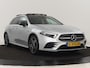 Mercedes-Benz A-klasse 250e Business Solution AMG | Panoramadak | Stoelverwarming | Memory | Keyless | Leder/Alcantara | Matrix LED | Side Assist | Sfeerverlichting | Widescreen | PHEV | Plug In