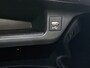 Toyota C-HR 2.0 Hybrid Executive | Bi Tone | blind spot | Premiun uitgevoerd |
