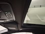 Renault Captur 1.3 mild hybrid 160 esprit Alpine / Elektrisch Schuif/Kanteldak / Elektrisch Verstelbare Stoelen / Bose Audio / Stoelverwarming / Pack Advanced Driving / Pack Navigation / Trekhaak 1200 KG /