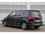 Volkswagen Touran 1.5 TSI 150pk DSG R-Line 7p | Panoramadak | Navigatie | Stoelverwarming | Achteruitrijcamera