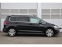 Volkswagen Touran 1.5 TSI 150pk DSG R-Line 7p | Panoramadak | Navigatie | Stoelverwarming | Achteruitrijcamera