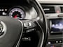 Volkswagen Golf 1.2 TSI Sportline (NAVIGATIE, CRUISE, CLIMATE, BLUETOOTH, GETINT GLAS, SPORTSTOELEN, NIEUWE APK, NIEUWSTAAT)