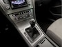 Volkswagen Golf 1.2 TSI Sportline (NAVIGATIE, CRUISE, CLIMATE, BLUETOOTH, GETINT GLAS, SPORTSTOELEN, NIEUWE APK, NIEUWSTAAT)