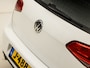 Volkswagen Golf 1.2 TSI Sportline (NAVIGATIE, CRUISE, CLIMATE, BLUETOOTH, GETINT GLAS, SPORTSTOELEN, NIEUWE APK, NIEUWSTAAT)