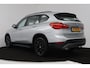 BMW X1 SDrive18i (PANORAMADAK, TREKHAAK, STOELVERWARMING, NAVIGATIE, DEALER ONDERHOUDEN)