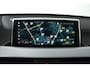 BMW X1 SDrive18i (PANORAMADAK, TREKHAAK, STOELVERWARMING, NAVIGATIE, DEALER ONDERHOUDEN)