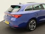 SEAT Leon Sportstourer 1.4 TSi eHybrid 205 Pk PHEV FR | Panoramadak | Adaptive Cruise | Stoel Verwarming | Carplay | Navigatiesysteem | Camera | Parkeersensoren | 18 Inch