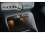 Volvo XC40 2.0 B3 Plus Dark STOEL/STUUR-VERW. | VAPOUR GREY