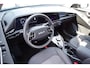 Kia Niro 1.6 GDi Hybrid DynamicLine | Camera | Adaptieve cruise control | Parkeersensoren | Carplay | Dual-zone climate control