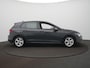 Volkswagen Golf 1.5 eTSI Style DSG / Adap. Cruise / Stoelverwarming / Navi