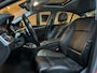 BMW 5-Serie 520i NAP Trekhaak Pano Leder StoelVW PDC Cruise Clima Navi Led Rijklaar