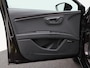 SEAT Leon 1.4 TSi 150 Pk Automaat FR Business Intense | Elektrisch Panorama Dak | Parkeersensoren | Trekhaak | Privacy Glass | Stoel Verw. | Carplay | Navigatie | LED | 18 Inch