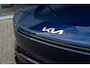Kia EV5 Plus Advanced 81.4 kWh | Incl. Particuliere inruilpremie en gratis metallic lak naar keuze | Levering 2026 | Warmtepomp | Harman Kardon | Leder | Stoelverwarming + Stuurverwarming | Panodak | PDC V+A |
