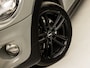 MINI One 1.5 One Sport (NAVIGATIE, 5 DEURS, GETINT GLAS, LM VELGEN, SPORTSTOELEN, CRUISE, NIEUWE APK, NIEUWSTAAT)
