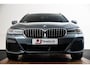 BMW 5-Serie Touring 530e High Executive M Sport - Panoramdak - Comfort Access - Getinte Ruiten - Driving Assistant Professional - Head up - Elektrisch verwarmde voorstoelen - High Beam Assistant - BMW Laserlight -