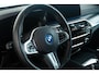 BMW 5-Serie Touring 530e High Executive M Sport - Panoramdak - Comfort Access - Getinte Ruiten - Driving Assistant Professional - Head up - Elektrisch verwarmde voorstoelen - High Beam Assistant - BMW Laserlight -