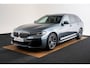 BMW 5-Serie Touring 530e High Executive M Sport - Panoramdak - Comfort Access - Getinte Ruiten - Driving Assistant Professional - Head up - Elektrisch verwarmde voorstoelen - High Beam Assistant - BMW Laserlight -