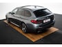 BMW 5-Serie Touring 530e High Executive M Sport - Panoramdak - Comfort Access - Getinte Ruiten - Driving Assistant Professional - Head up - Elektrisch verwarmde voorstoelen - High Beam Assistant - BMW Laserlight -