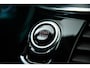 BMW 5-Serie Touring 530e High Executive M Sport - Panoramdak - Comfort Access - Getinte Ruiten - Driving Assistant Professional - Head up - Elektrisch verwarmde voorstoelen - High Beam Assistant - BMW Laserlight -