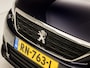 Peugeot 308 SW 1.2 PureTech Sport (APPLE CARPLAY, GROOT NAVI, TREKHAAK, PARKEERSENSOREN, SPORTSTOELEN, CRUISE, DAB+, LM VELGEN, NIEUWE APK, NIEUWSTAAT)