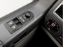 Volkswagen Transporter 2.0 TDI DC Dubbel Cabine Highline 141Pk Automaat (NAVIGATIE, STOELVERWARMING, PARKEERSENSOREN, BLUETOOTH, CRUISE, ARMSTEUN, SPORTSTOELEN, LM VELGEN, TREKHAAK, NIEUWE APK, NIEUWSTAAT)