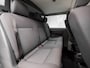 Volkswagen Transporter 2.0 TDI DC Dubbel Cabine Highline 141Pk Automaat (NAVIGATIE, STOELVERWARMING, PARKEERSENSOREN, BLUETOOTH, CRUISE, ARMSTEUN, SPORTSTOELEN, LM VELGEN, TREKHAAK, NIEUWE APK, NIEUWSTAAT)