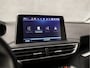 Peugeot 5008 1.2 PureTech Sport 7 Persoons (APPLE CARPLAY, GROOT NAVI, PARKEERSENSOREN, SPORTSTOELEN, CRUISE, LANE ASSIST, NIEUWE APK, NIEUWSTAAT)