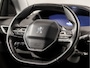 Peugeot 5008 1.2 PureTech Sport 7 Persoons (APPLE CARPLAY, GROOT NAVI, PARKEERSENSOREN, SPORTSTOELEN, CRUISE, LANE ASSIST, NIEUWE APK, NIEUWSTAAT)