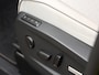 Volkswagen ID. Buzz Pro 77kWh | 360 graden camera | ACC | Navi | Trekhaak Elektrisch | Stoelverwarming |