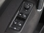 Volkswagen Touran 1.5 TSi 150 Pk Automaat R-Line 7-Pers | Trekhaak | Adaptive Cruise | Camera | Carplay | Climate Control | Stoel Verwarming | Parkeersensoren | LED | 17 Inch