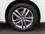 Volkswagen Touran 1.5 TSi 150 Pk Automaat R-Line 7-Pers | Trekhaak | Adaptive Cruise | Camera | Carplay | Climate Control | Stoel Verwarming | Parkeersensoren | LED | 17 Inch