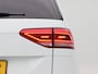 Volkswagen Touran 1.5 TSi 150 Pk Automaat R-Line 7-Pers | Trekhaak | Adaptive Cruise | Camera | Carplay | Climate Control | Stoel Verwarming | Parkeersensoren | LED | 17 Inch