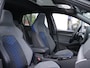 Volkswagen Golf R 2.0 TSI 335 PK 4 Motion Black Edition 8.5 | Panoramadak | H/K | Adaptief Onderstel | Drift-Modus | Navigatie | Stoel- en Stuurverwarming |