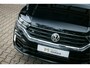 Volkswagen T-Roc 2.0 TSI 4Motion R 300PK | Akrapovic | Panoramadak | 18" LM Velgen | Beats Audio | DCC | Apple CarPlay | Achteruitrijcamera | Adaptive Cruise Control | Stoelverwarming |