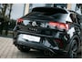 Volkswagen T-Roc 2.0 TSI 4Motion R 300PK | Akrapovic | Panoramadak | 18" LM Velgen | Beats Audio | DCC | Apple CarPlay | Achteruitrijcamera | Adaptive Cruise Control | Stoelverwarming |