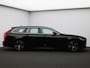 Volvo V90 T4 R-Design / Trekhaak / Stoelverwarming / Pilot Assist / Harman Kardon Audio / Elektr. bedienbare stoelen / Contour stoelen / BLIS /