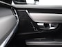 Volvo V90 T4 R-Design / Trekhaak / Stoelverwarming / Pilot Assist / Harman Kardon Audio / Elektr. bedienbare stoelen / Contour stoelen / BLIS /