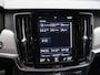 Volvo V90 T4 R-Design / Trekhaak / Stoelverwarming / Pilot Assist / Harman Kardon Audio / Elektr. bedienbare stoelen / Contour stoelen / BLIS /