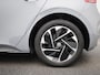 Volkswagen ID.3 Life 58 kWh | Automaat | Climatronic | Stuurverwarming | Stoelverwarming | Navigatie | Adaptive Cruise Control | Lane Assist | Parkeersensoren |