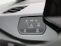 Volkswagen ID.3 Life 58 kWh | Automaat | Climatronic | Stuurverwarming | Stoelverwarming | Navigatie | Adaptive Cruise Control | Lane Assist | Parkeersensoren |