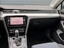 Volkswagen Passat Variant 1.4 TSI PHEV GTE * Trekhaak * Camera * Stoelverwarming * Massagestoel *