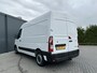 Renault Master T35 2.3 dCi 135 PK / L2H2 / 1e EIG. / 40.759 KM / TREKHAAK / AIRCO / NAVIGATIE / LED DAGRIJVERL.