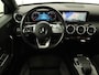 Mercedes-Benz A-klasse 180d AMG Night | Panoramadak | Trekhaak | Stoelverwarming | Camera | Widescreen | Navigatie | Full LED | Leder/Alcantara