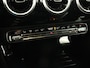 Mercedes-Benz A-klasse 180d AMG Night | Panoramadak | Trekhaak | Stoelverwarming | Camera | Widescreen | Navigatie | Full LED | Leder/Alcantara