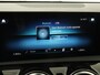 Mercedes-Benz A-klasse 180d AMG Night | Panoramadak | Trekhaak | Stoelverwarming | Camera | Widescreen | Navigatie | Full LED | Leder/Alcantara