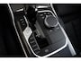 BMW 3-Serie Touring M340d xDrive Business Edition Plus Trekhaak - Panoramadak - Elektrischverstelbare stoelen - Stoelverwarming voor/achter - Getinte/geluiddempende ruiten - Head up - Active Cruise Control -