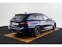 BMW 3-Serie Touring M340d xDrive Business Edition Plus Trekhaak - Panoramadak - Elektrischverstelbare stoelen - Stoelverwarming voor/achter - Getinte/geluiddempende ruiten - Head up - Active Cruise Control -